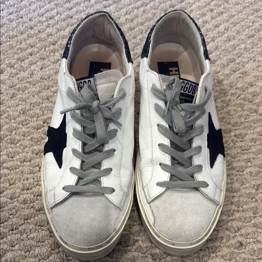 Golden Goose White and Black Star Sneakers - Picture 4 of 4